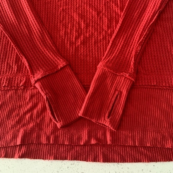 FREE PEOPLE oversized thermal knit vintage top size S - Picture 14 of 16